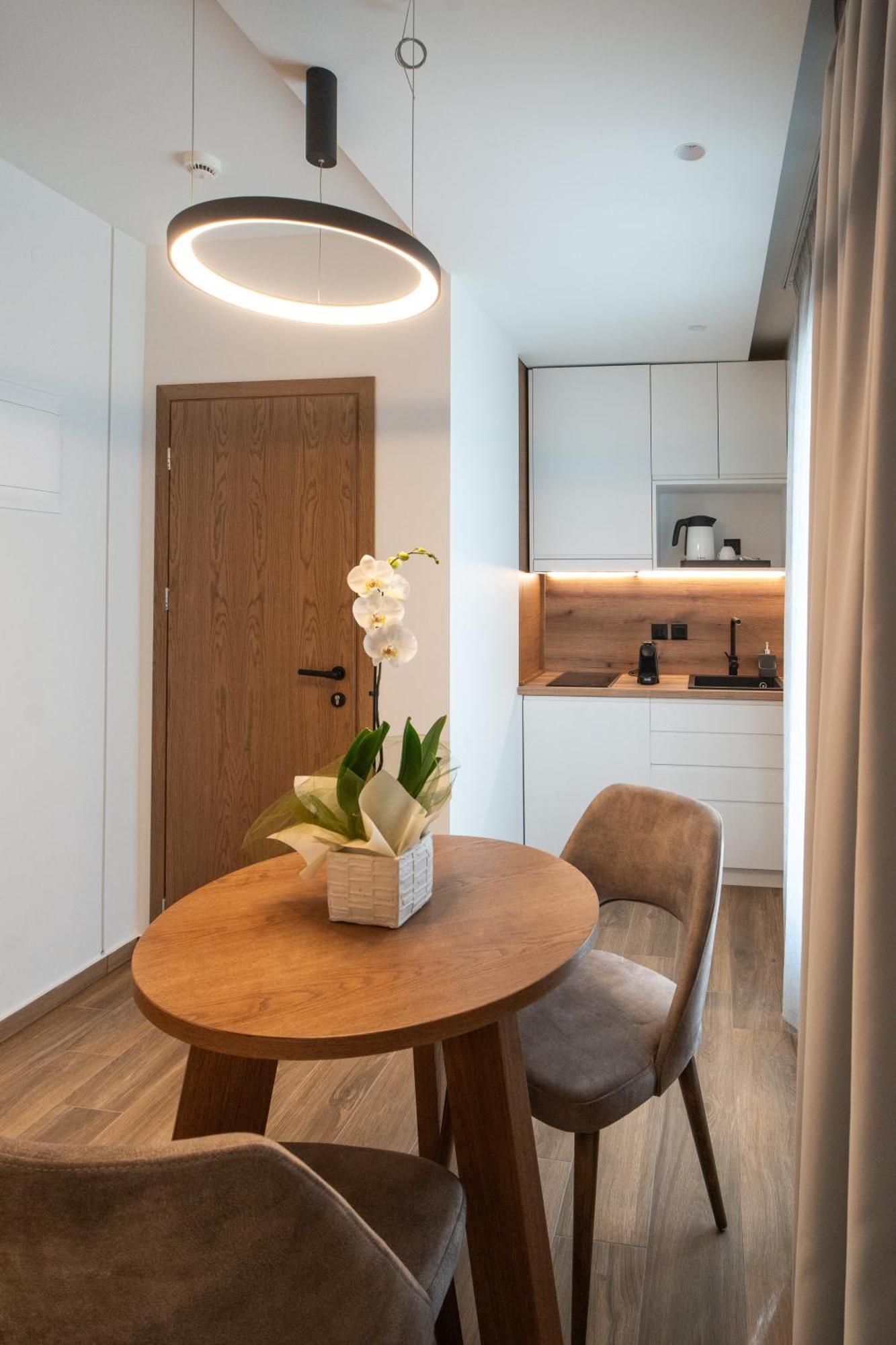 Volos Inn Hotel Zewnętrze zdjęcie