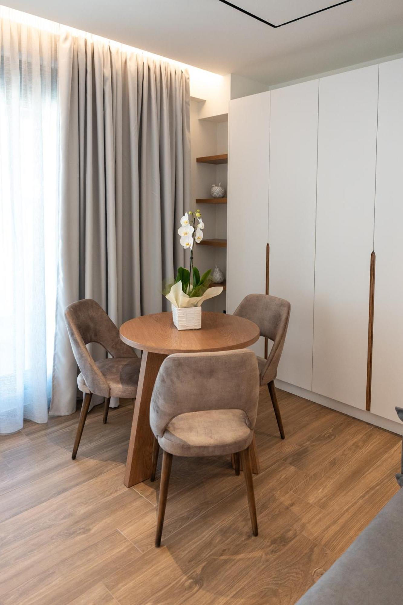 Volos Inn Hotel Zewnętrze zdjęcie