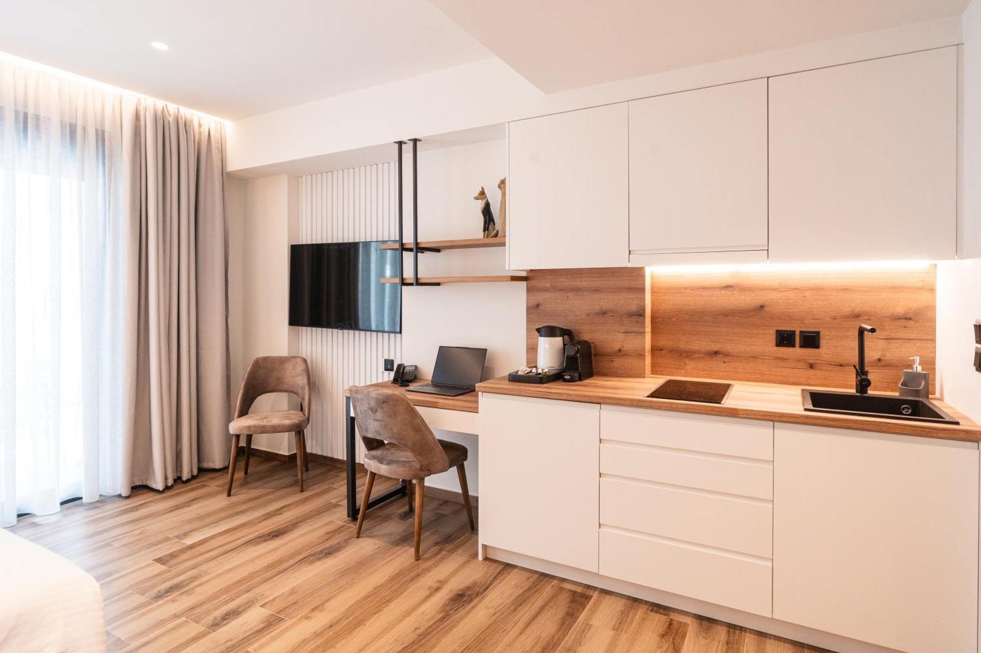Volos Inn Hotel Zewnętrze zdjęcie
