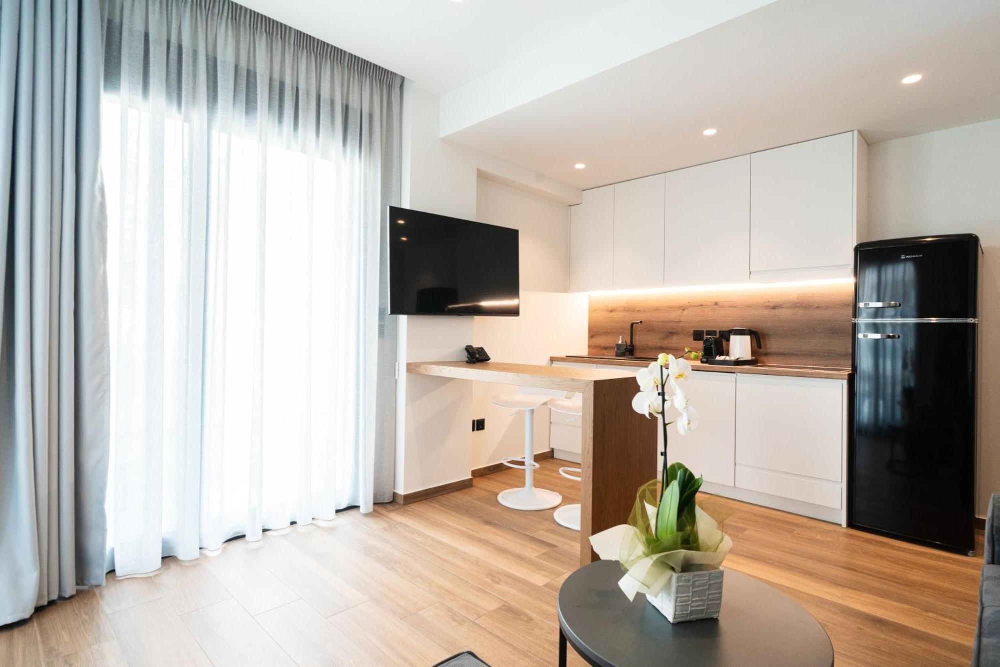 Volos Inn Hotel Zewnętrze zdjęcie